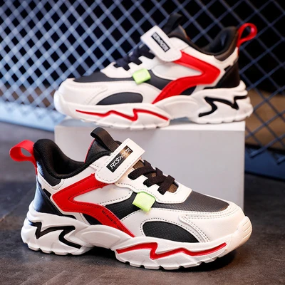 8938 black and red [leather surface]