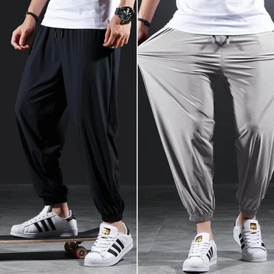 2 [Black Rakou + Light Grey Bundled Feet]]