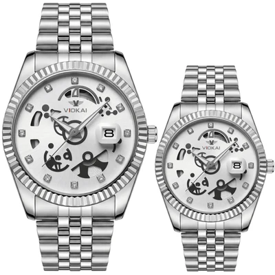 White case, white dial