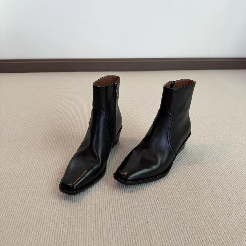 Black chunky heel short boots for women, spring and autumn single boots, new versatile slimming soft leather commuter boots with fleece lining, women's short boots in stock