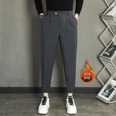 dark gray [paragraph fleece-lined]]