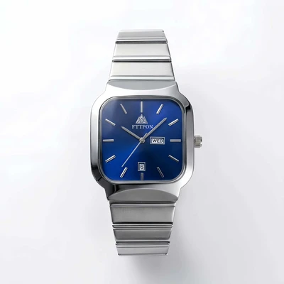 Silver-white blue dial