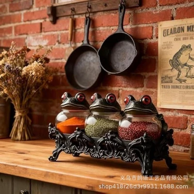 Frog head figurines - set of 3 (with base)