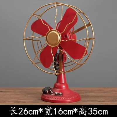 fan red
