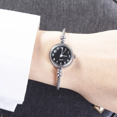 Digital Silver Band Black Face