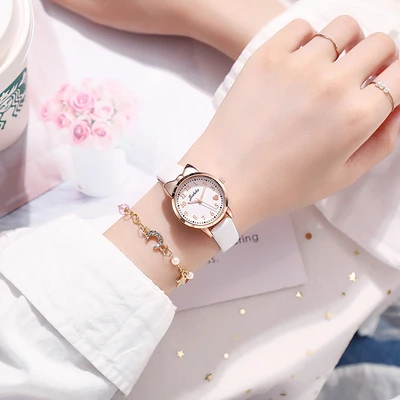 Bow peach heart-White
