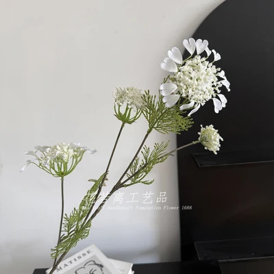 Lace flower