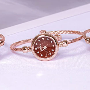 Eight diamond rose gold with red face