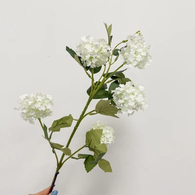 5 wooden hydrangeas