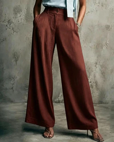 Chestnut color