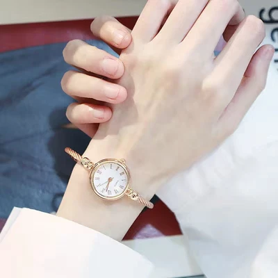 Roman Rose Gold with White Flour