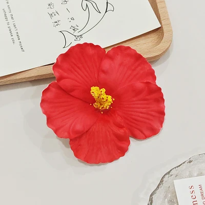 Big red (with hairpin)
