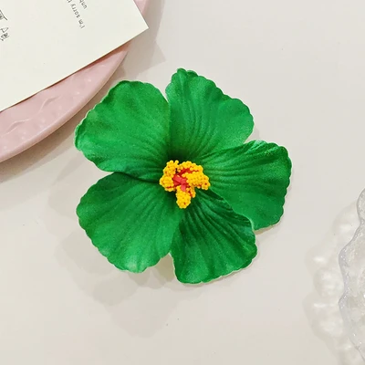 Green (with hairpin)